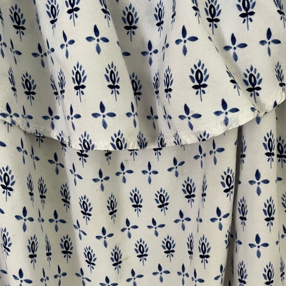 BeachLunchLounge Size XLarge Blue White Printed Off Shoulder 100% Viscose Boho - Picture 2 of 9
